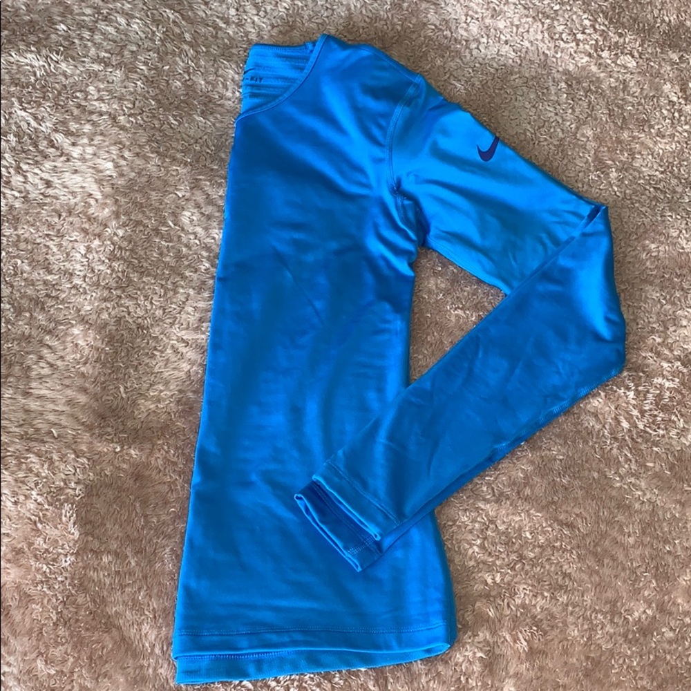 GREAT Condition NIKE Dri-Fit Thermal Longsleeve